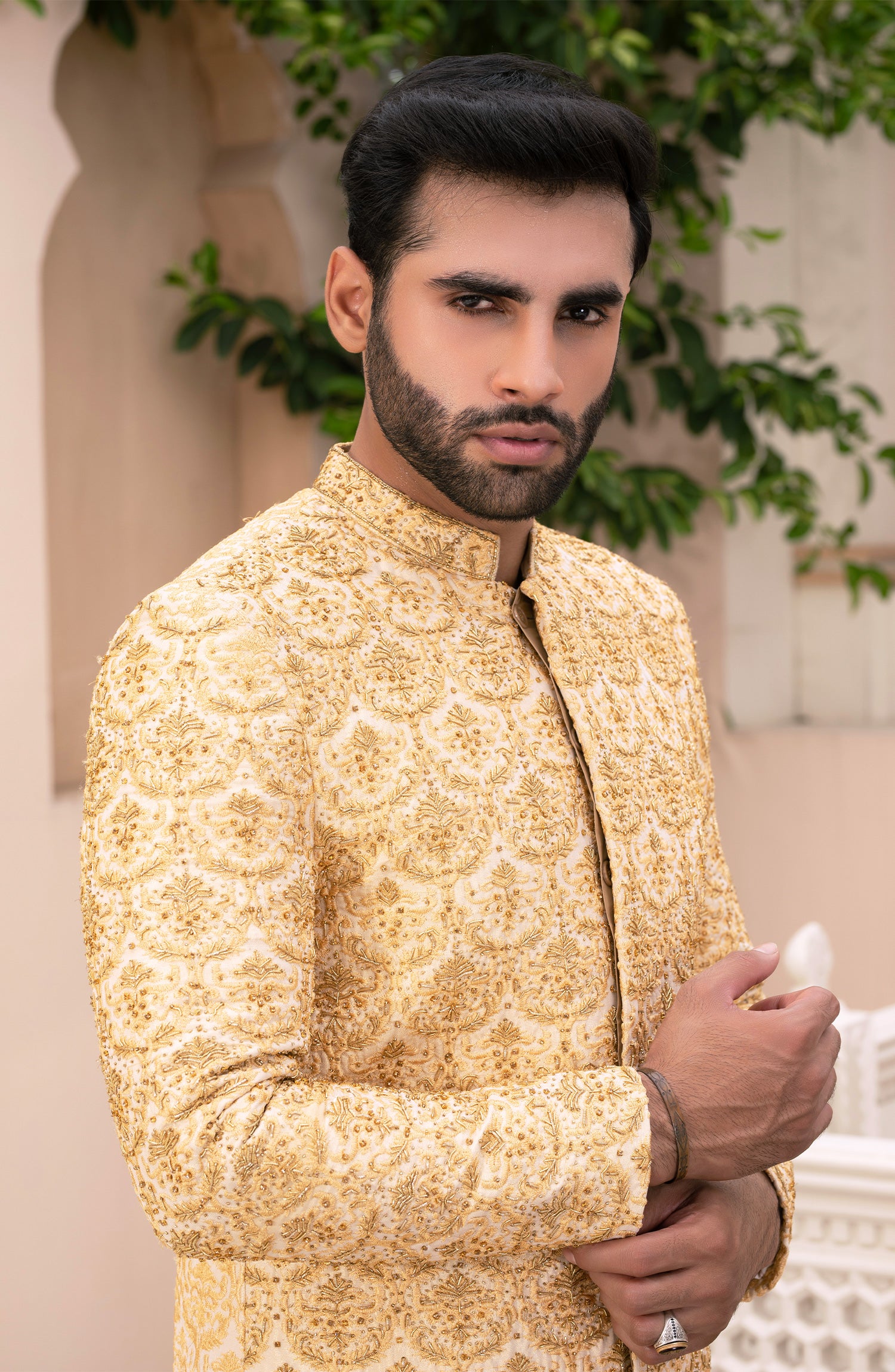 Muheed AL-MUHEED SHERWANI – Walkout by Omar